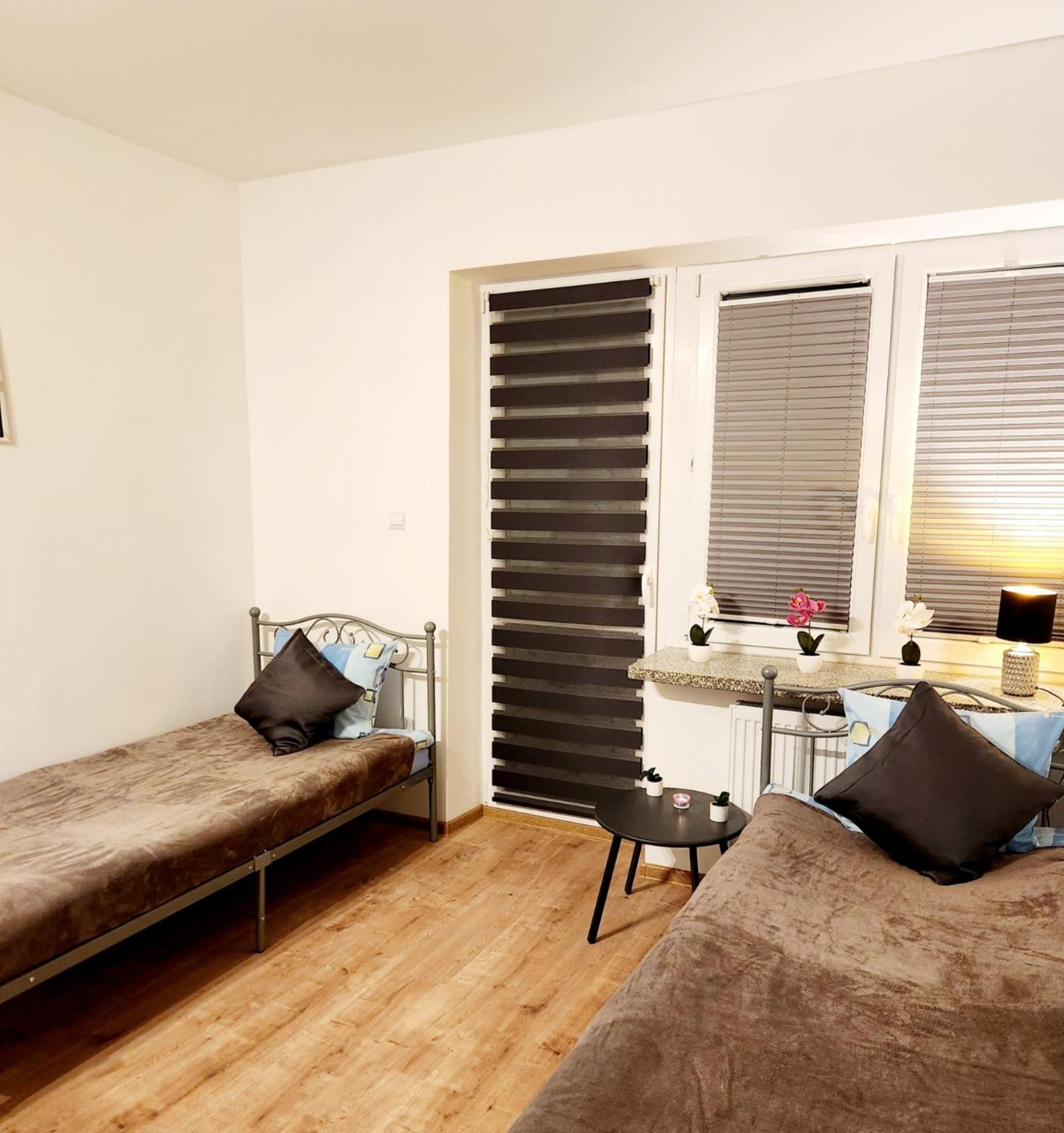 Auberge de jeunesse Pod Czapla à Varsovie Extérieur photo