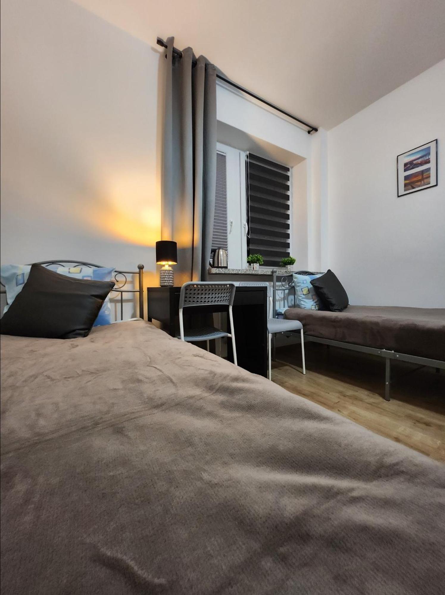 Auberge de jeunesse Pod Czapla à Varsovie Extérieur photo