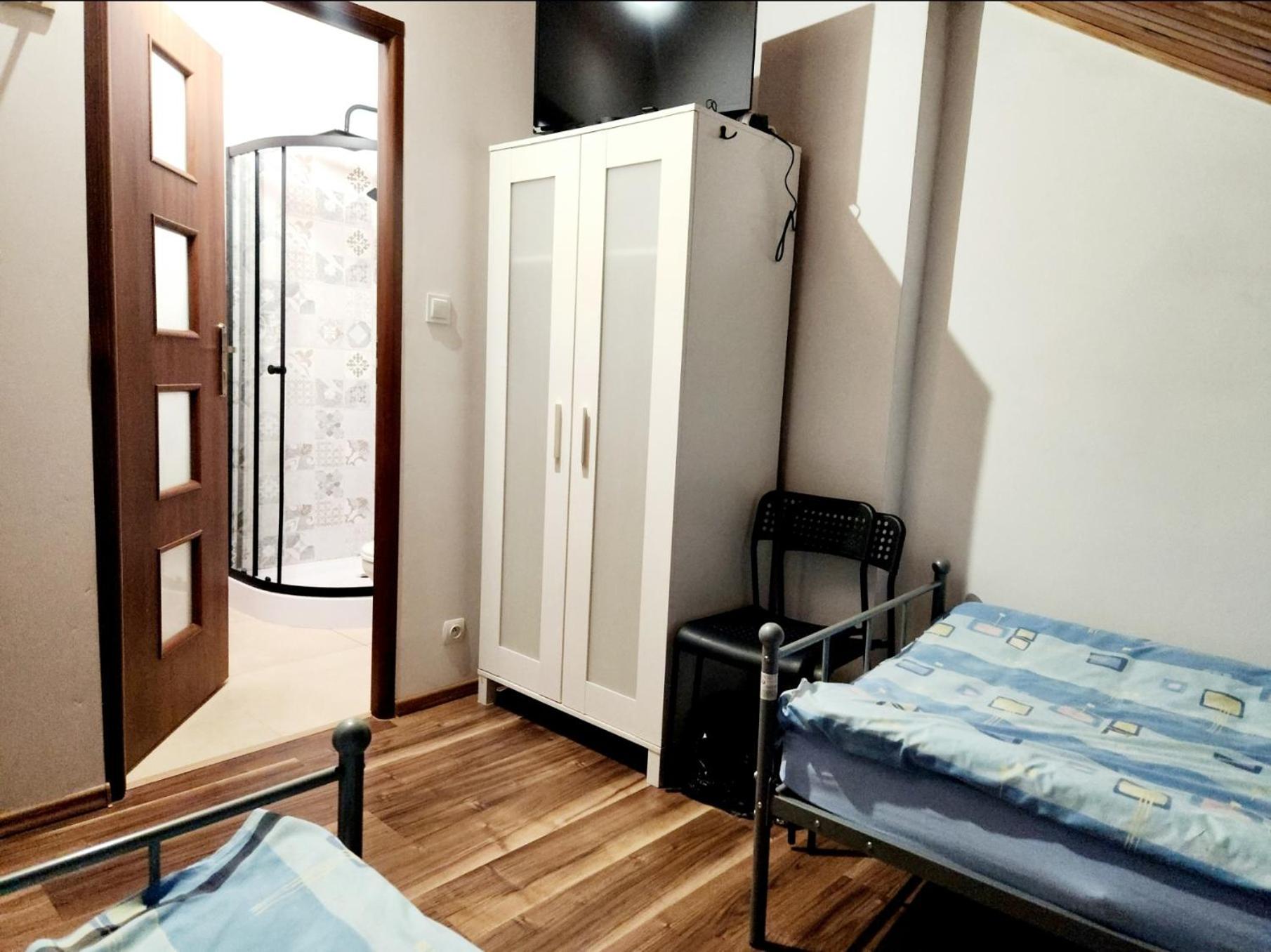 Auberge de jeunesse Pod Czapla à Varsovie Extérieur photo