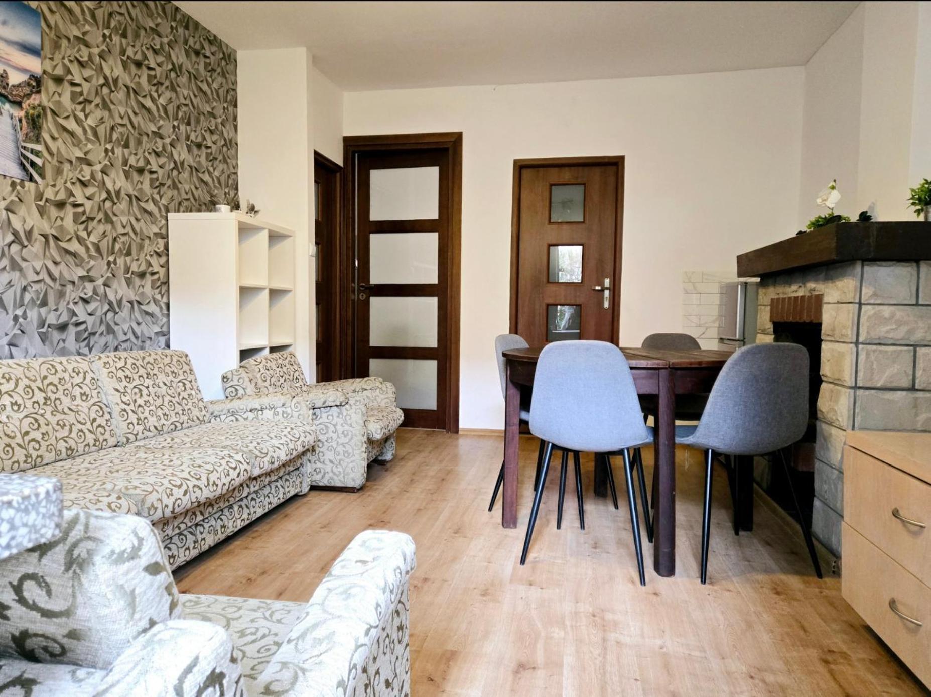 Auberge de jeunesse Pod Czapla à Varsovie Extérieur photo